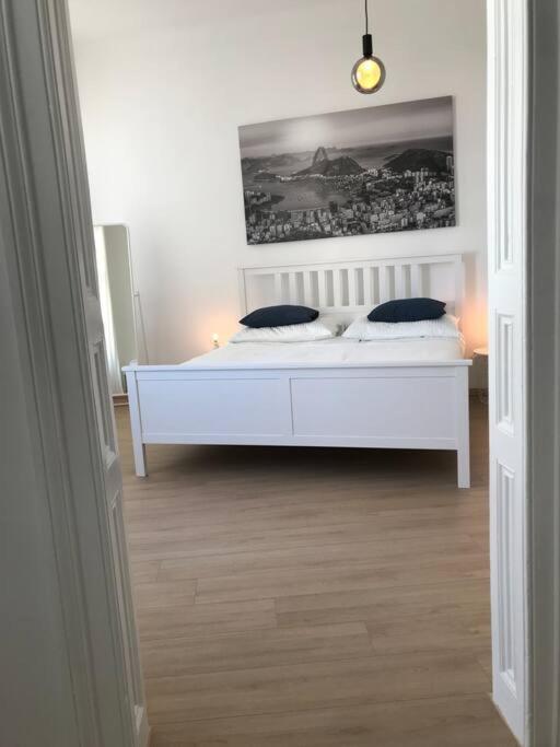 New • City-Park Apartment In The Vienna Center. Eksteriør billede